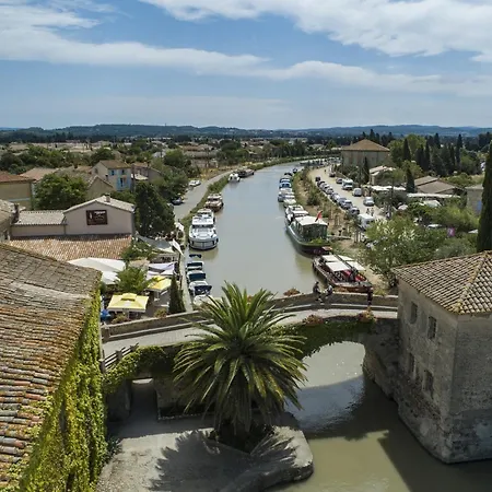 100 M2 Pour Les Vacances Ou Le Business Apartment